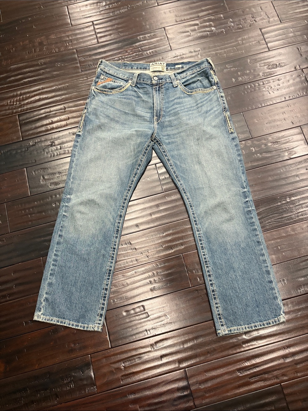 Ariat Men’s Light Blue Relaxed Straight Jeans